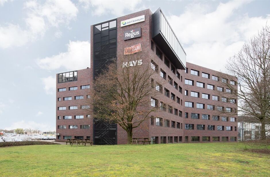 Kantoren op zichtlocatie langs E313