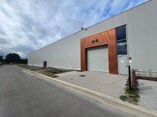 Strategisch gelegen te Heist-op-den-Berg, bieden wij nieuwbouw KMO-units aan in koop/huur
Het project omvat 4 verschillende gebouwen, waarin oppervlaktes beschikbaar zijn vanaf ca. 304 m&sup2; tot ca. 6.272 m&sup2;. 

Verkoopprijzen exclusief btw en aankoopkosten