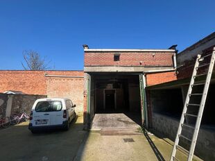 Bredabaan 122-124 in Antwerpen Merksem