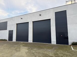 Het betreft de verhuur van 2 recente KMO-units, gelegen in de KMO-zone Doornpark te Beveren, langsheen de N70.

Unit 6 heeft een oppervlakte van ca. 215 m&sup2; en unit 7 heeft een oppervlakte van ca. 430 m&sup2;. Door de flexibele opsplitsingsmogelijkheden van d