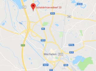 Mechelen Campus is een hoogwaardig en multifunctioneel kantorencomplex met een totale kantooroppervlakte van circa 55.000 m&sup2;, verspreid over 11 gebouwen. De campus wordt gekenmerkt door een markante toren van ongeveer 60 meter hoog, omringd door tien lag