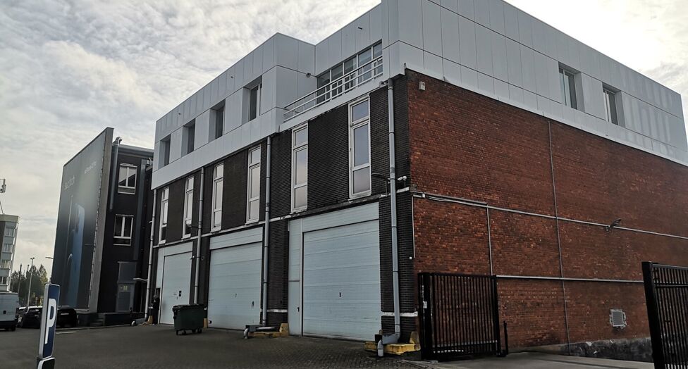 CEKA CENTER, Magazijnen in Antwerpen