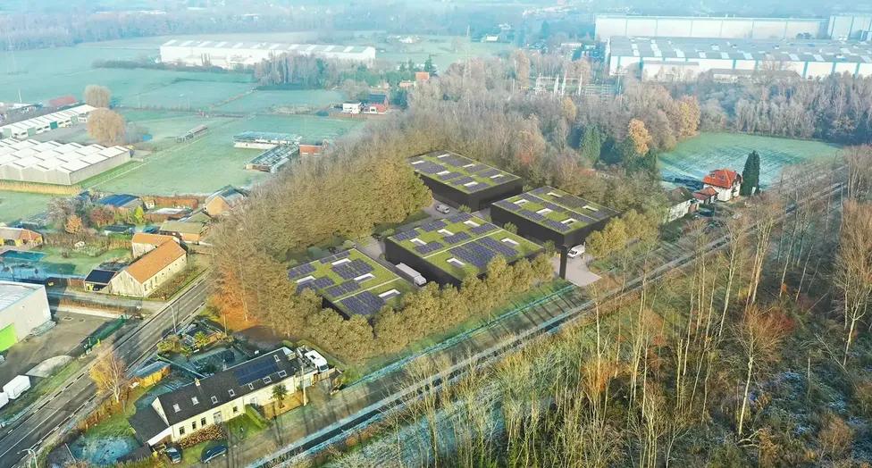Gelegen langs de Notmeir te Duffel maken deze drie moderne bedrijfsunits deel uit van het recente &ldquo;Duffel Business Park&rdquo;, een kwalitatief nieuw KMO-project op een strategische locatie tussen Antwerpen en Brussel.

Het bedrijvenpark bevindt zich tussen
