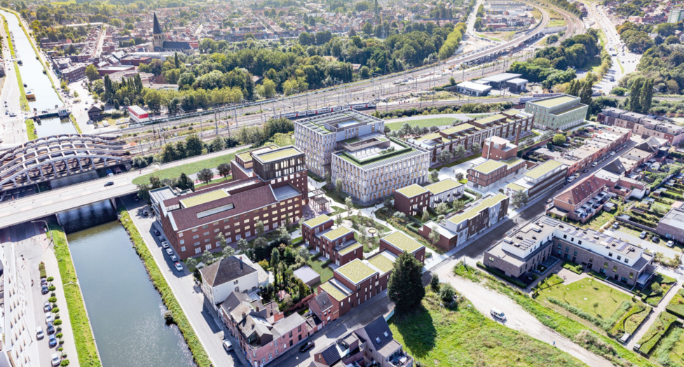 Aan het Guldendal 8 in Mechelen verrijst MALT, een innovatief kantoorproject dat de voormalige industriële Inofer-site nieuw leven inblaast. Onder leiding van de Jan De Nul Groep wordt deze historische locatie getransformeerd tot een duurzame bedrijventu