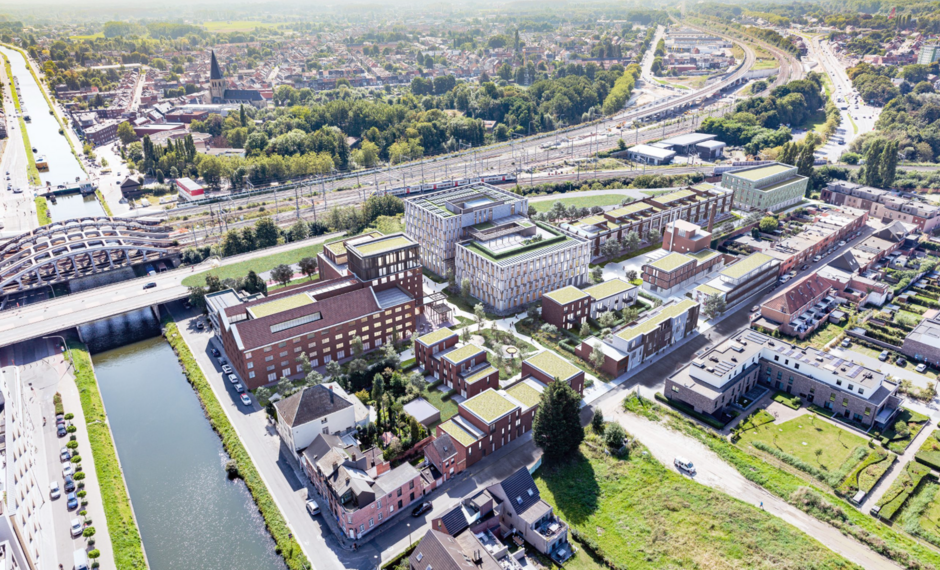 Aan het Guldendal 8 in Mechelen verrijst MALT, een innovatief kantoorproject dat de voormalige industriële Inofer-site nieuw leven inblaast. Onder leiding van de Jan De Nul Groep wordt deze historische locatie getransformeerd tot een duurzame bedrijventu