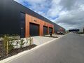Strategisch gelegen te Heist-op-den-Berg, bieden wij nieuwbouw KMO-units aan in koop/huur
Het project omvat 4 verschillende gebouwen, waarin oppervlaktes beschikbaar zijn vanaf ca. 304 m&sup2; tot ca. 6.272 m&sup2;. 

Verkoopprijzen exclusief btw en aankoopkosten
