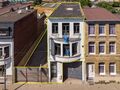 Bredabaan 122-124 in Antwerpen Merksem