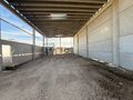 Het betreft de verhuur van 7 nieuwbouw KMO-units in de industriezone TTS te Temse. De site geniet een uitstekende ligging aan de N16, dewelke zorgt voor een zeer vlotte verbinding met de E17 (Antwerpen - Gent) en de A12 (Antwerpen - Brussel). Enkele KMO-u