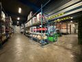 Op een strategische locatie in Schelle, aan de Molenberglei 9-11, bevindt zich dit industrieel gebouw dewelke een uitstekende ligging geniet nabij de A12 (Antwerpen - Brussel). Het gebouw heeft een totale oppervlakte van ca. 1920 m², bestaande uit een ma