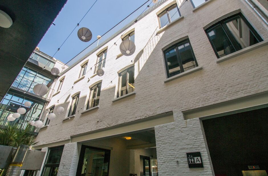Commercieel gelijkvloers te huur in Antwerpen