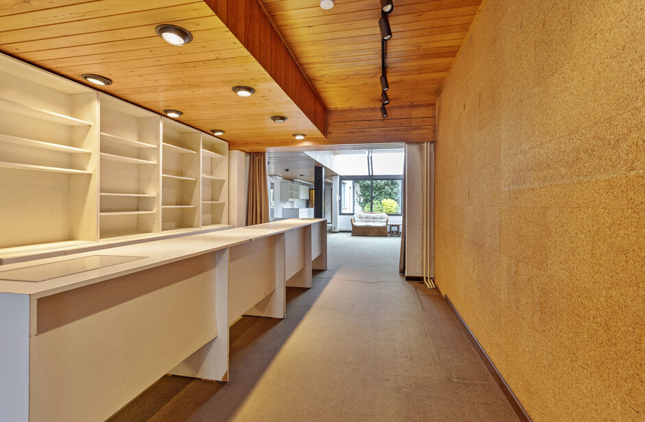 Gebouw voor gemengd gebruik te koop in Edegem