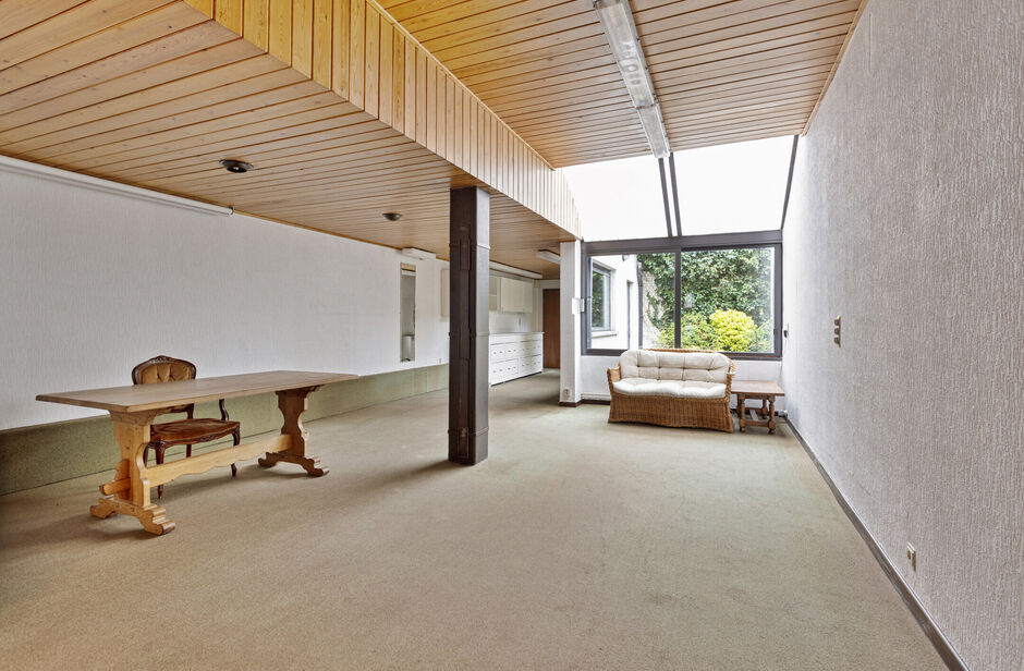 Gebouw voor gemengd gebruik te koop in Edegem