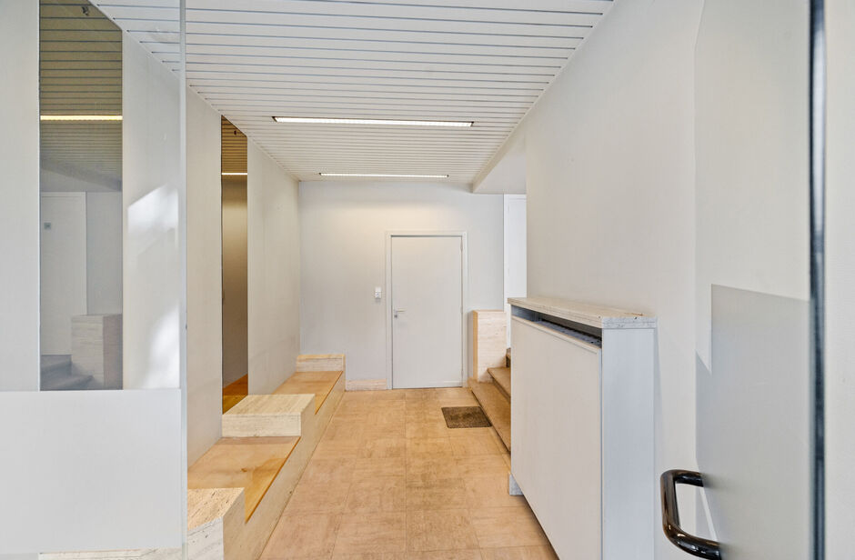 Gebouw voor gemengd gebruik te koop in Schoten