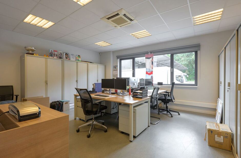 Industrieel gebouw te huur in Turnhout