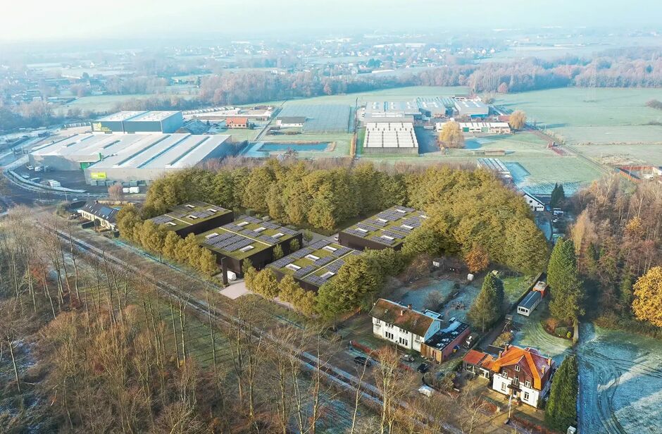 Het betreft de verhuur van een nieuwbouw KMO-unit te Duffel. Deze KMO-unit is gelegen in het bedrijvenpark Notmeir, op enkele minuten van de E19 (afritten Rumst en Mechelen-Noord). 

De unit heeft een oppervlakte van 160m², een vrije hoogte van 6m en is 