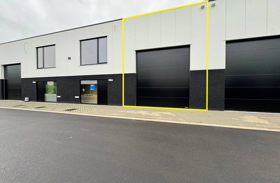 Opslagplaats te huur in Stabroek