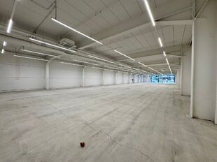 Baanwinkel te huur in Schoten