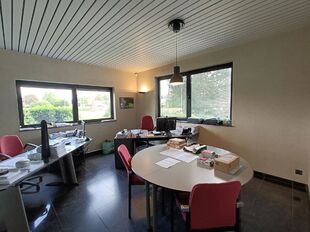 Bedrijfsgebouw te huur in Lier
