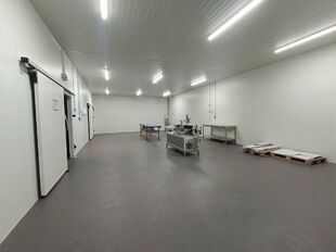 Bedrijfsgebouw te huur in Ranst