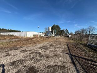 Bedrijfsgebouw te koop in Beerse