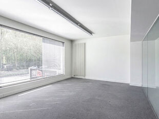 Gebouw voor gemengd gebruik te koop in Antwerpen