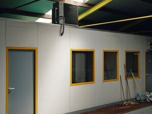Gebouw voor gemengd gebruik te koop in Antwerpen Merksem