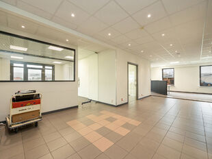 Gebouw voor gemengd gebruik te koop in Lier