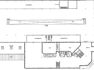 Dit bedrijfsgebouw is strategisch gelegen te Wommelgem, in de goed ontsloten KMO-zone 'Kapelleveld', vlakbij de E313-E34 richting Antwerpen, Nederland en Luik.
Het pand, gelegen op een privatief perceel van ca. 7.576 m², bestaat uit de combinatie van o