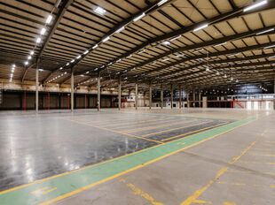 Het betreft de verhuur van een logistiek gebouw gelegen te Londerzeel. site ligt nabij de A12 (Antwerpen - Brussel), de N16 (Mechelen - Sint-Niklaas) en de containerterminal van Willebroek.
Het gebouw heeft een totale oppervlakte van ca. 11 315 m², be