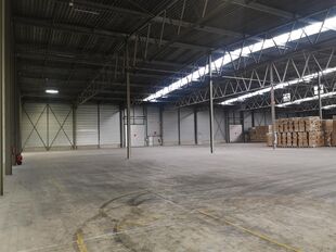 Industrieel gebouw te huur in Maasmechelen