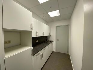 Kantoor te huur in Deurne