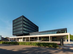 Square One, High-end kantoren te Geel