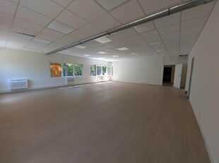 Kantoor te huur in Schoten