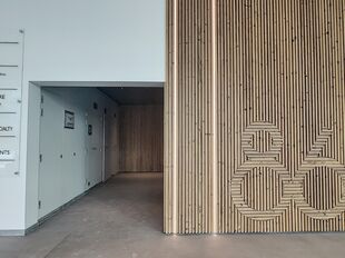 Kantoorgebouw te huur in Antwerpen Berchem