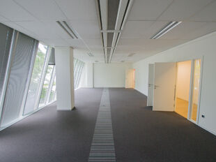 Kantoorgebouw te huur in Mechelen