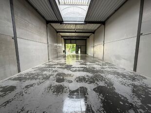 Het betreft de verhuur van een uitstekend gelegen nieuwbouw KMO-unit aan de Maccabilaan te Hoboken. Dit project ligt op een boogscheut van het centrum van Antwerpen en biedt een prima verbinding met de belangrijkste snelwegen (A12/E19/E17). 

De KMO-unit 