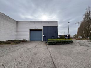 Het betreft de verhuur van verschillende KMO-units met kantoren, gelegen in bedrijvenpark Kontich I & II. Het bedrijvenpark is uitstekend gelegen langs de Prins Boudewijnlaan, in de onmiddellijke nabijheid van de op- en afrit Kontich van de E19 (Antwerpen