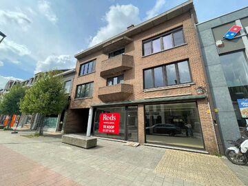 Individuele handelszaak te huur in Malle