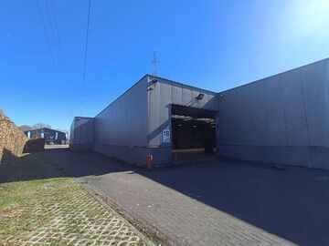 Industrieel gebouw te huur in Lint