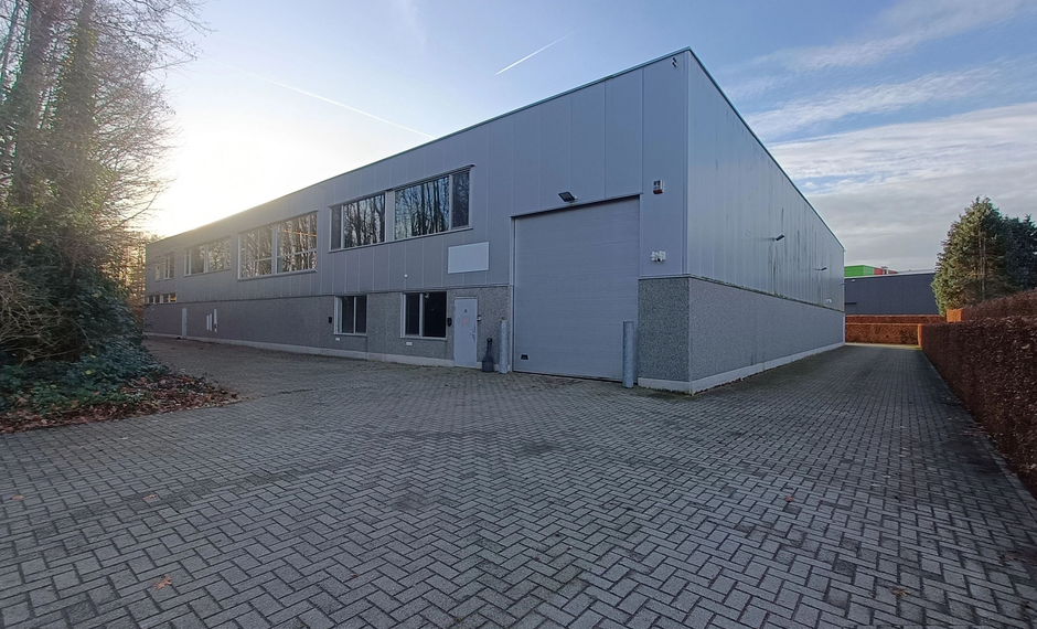 Bedrijfsgebouw te huur in Wommelgem
