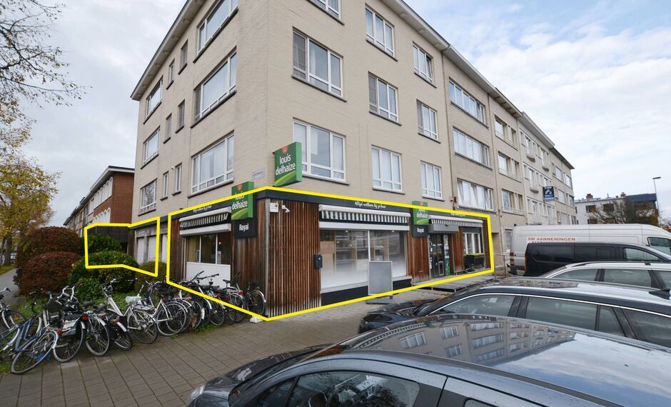 Commercieel gelijkvloers te koop in Antwerpen Wilrijk