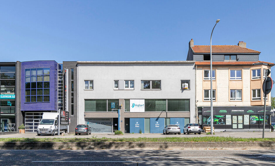 Gebouw voor gemengd gebruik te koop in Antwerpen