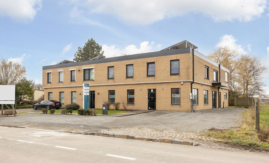 Gebouw voor gemengd gebruik te koop in Lier