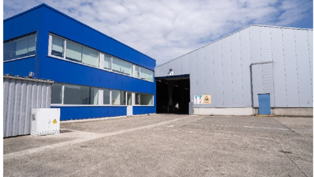 Gebouw voor gemengd gebruik te huur in Antwerpen