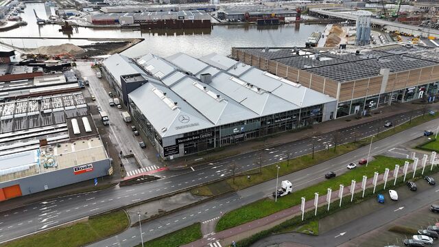 Gebouw voor gemengd gebruik te huur in Antwerpen