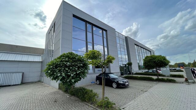 Kantoorgebouw te huur in Antwerpen