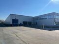 Het betreft de verhuur van een magazijn in de industriezone Krekelenberg te Boom. Dit magazijn geniet een uitstekende ligging op- en afrit 9 van de A12 (Antwerpen - Brussel). Het magazijn heeft een oppervlakte van ca. 5550 m².

Huurprijs exclusief Onroer