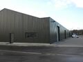 Het betreft de verhuur van een magazijn in het bedrijvenpark De Delften te Westmalle. Deze locatie is eenvoudig bereikbaar via de afrit Zoersel op de E34 (Antwerpen-Turnhout) ofwel de afrit Brecht op de E19 (Antwerpen-Breda).
Dit magazijn heeft een opper