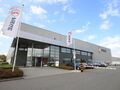 Het betreft de verhuur van een industrieel gebouw, gelegen op een uitstekende en strategische locatie te Puurs. Het gebouw, gelegen langs de A12, geniet een uitstekende visibiliteit vanop de A12 (Antwerpen - Brussel).

Unit 2 telt een oppervlakte van ca. 