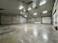 Op deze schitterende locatie te Antwerpen Ekeren, vlakbij het op- en afrittencomplex van de A12, bieden wij dit bedrijfsgebouw te huur aan. Het eigendom is gelegen in agrarische zone met een vergunning voor passieve opslag. 

Het pand omvat ca. 1 856 m&sup2; 